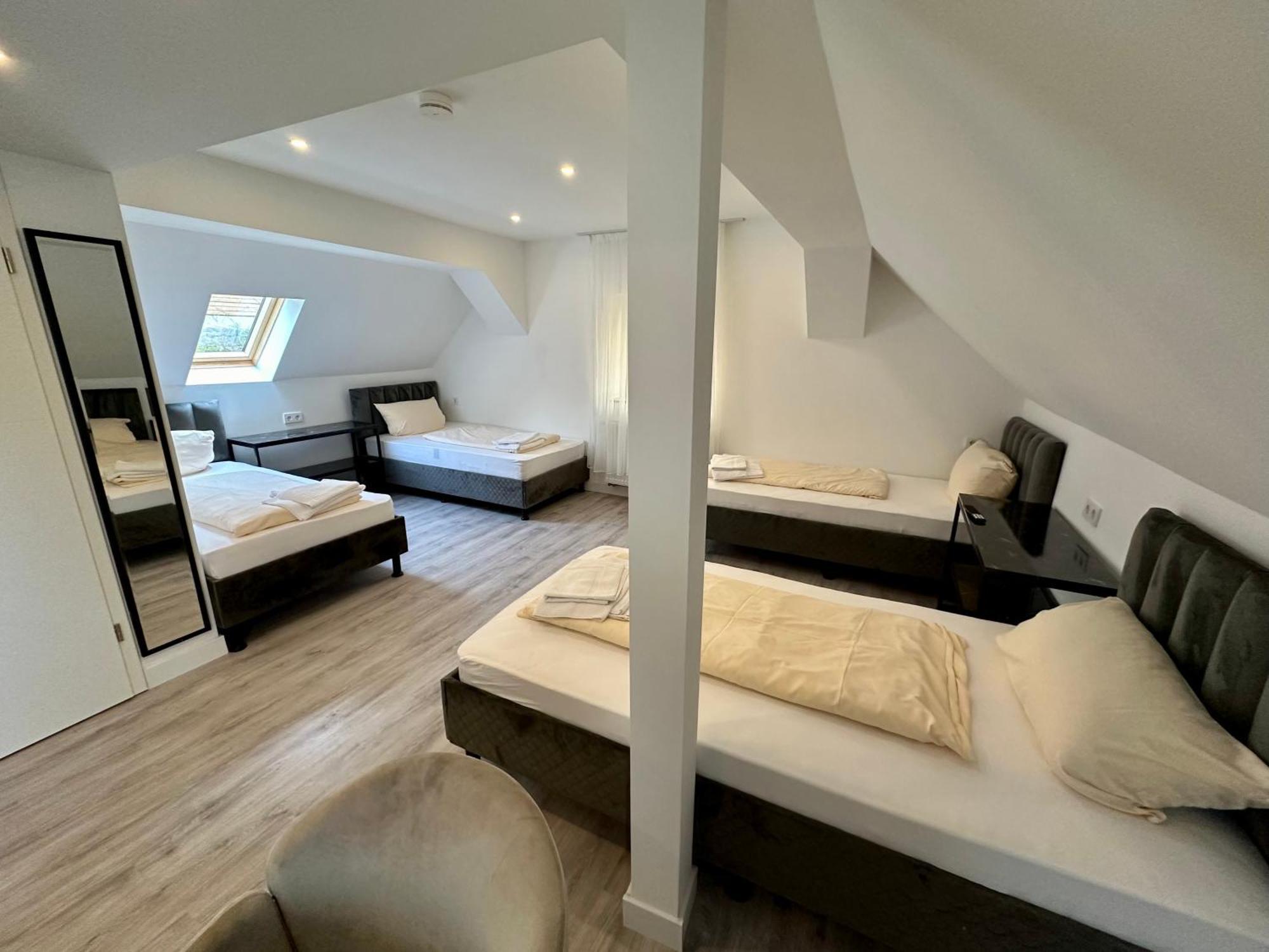Durmaz Hotel Hannover Buitenkant foto